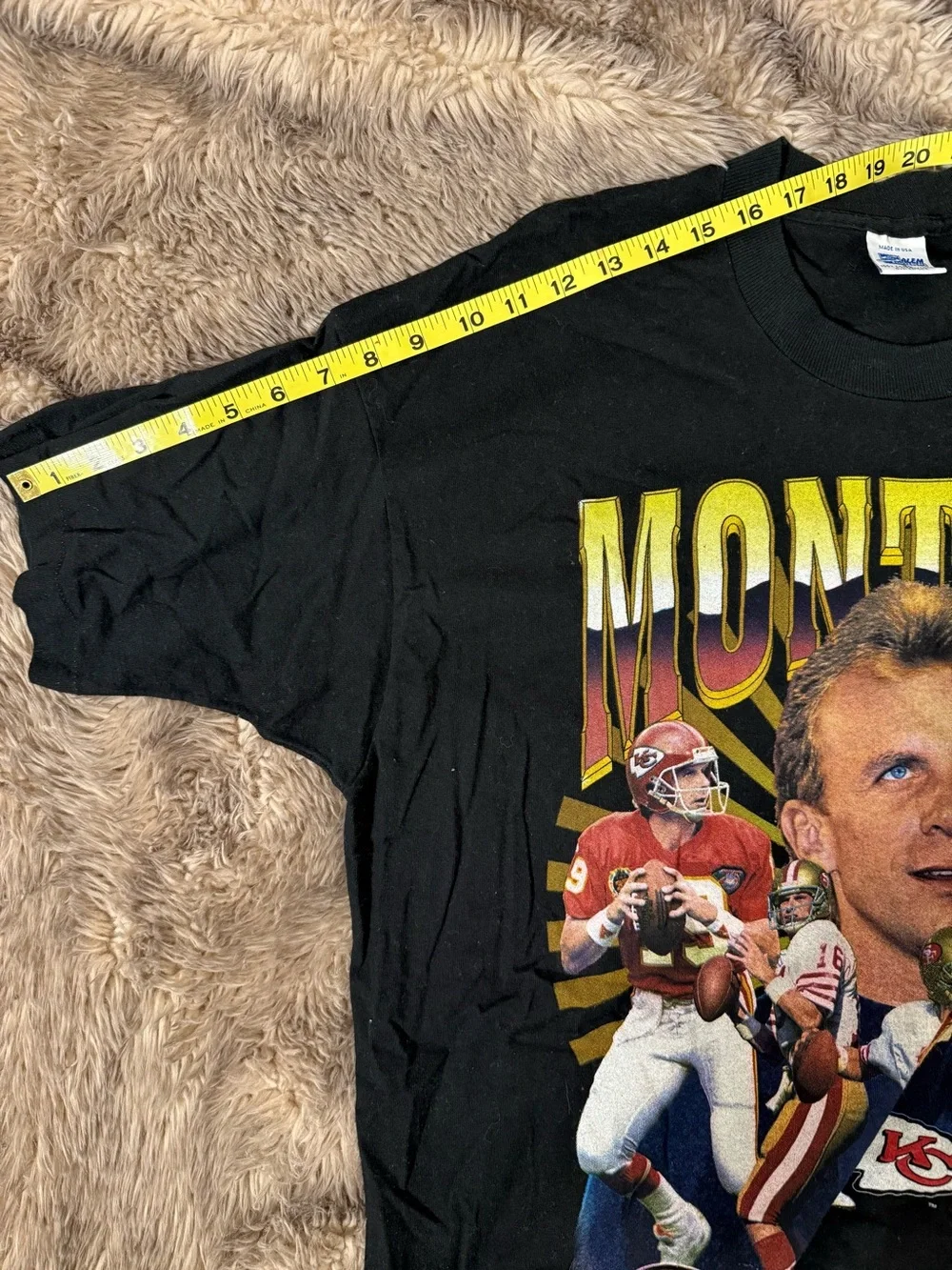 San Francisco 49ers Joe Montana Graphic Tee - Montana Magic